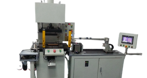 Fully automatic cutting machine